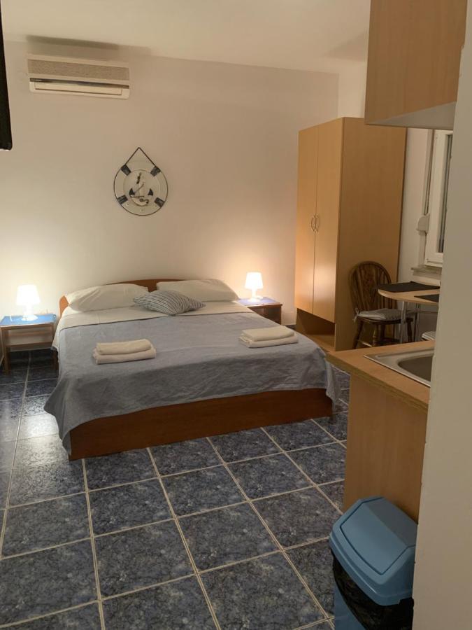 Apartmani Antonela Seline Dış mekan fotoğraf