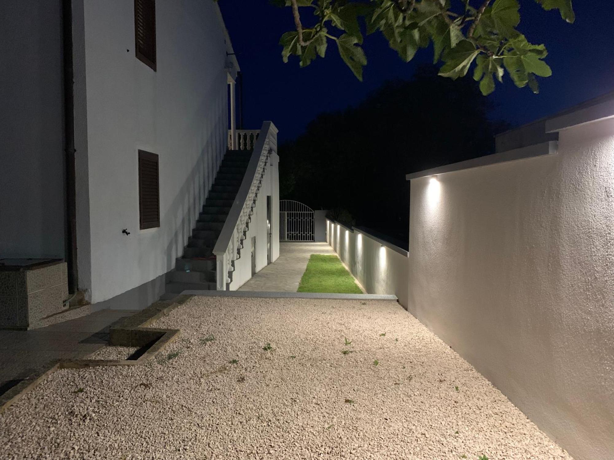 Apartmani Antonela Seline Dış mekan fotoğraf